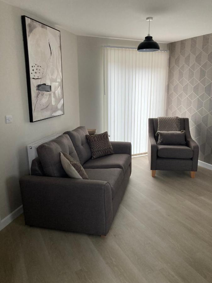 Chapel Court Apartments Cannock Exterior photo